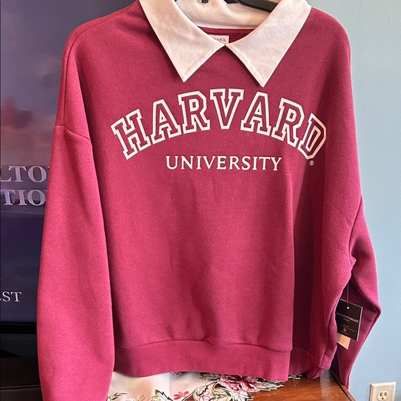 Harvard University Size XS New with Tags
Maroon Sweater/Sweatshirt - Picture 2 of 6